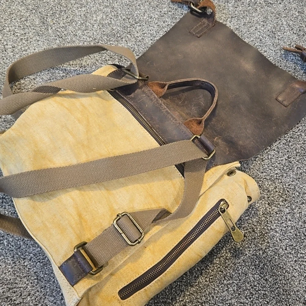 Vintage Selina Vaughan Royal Quality Brown& Tan Men's Bag Backpack
